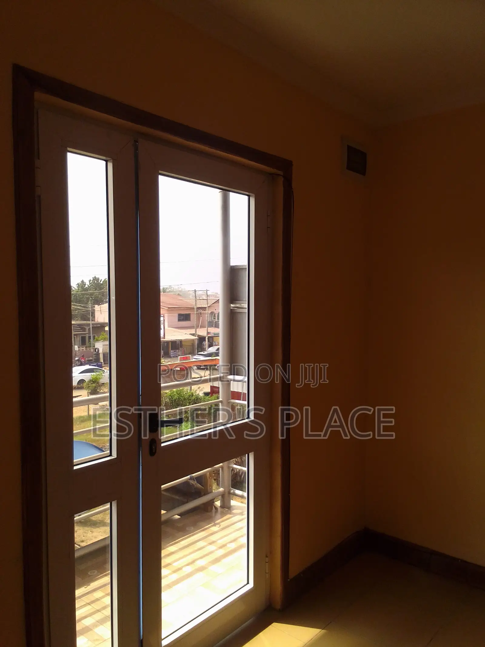 Office Room for Rent