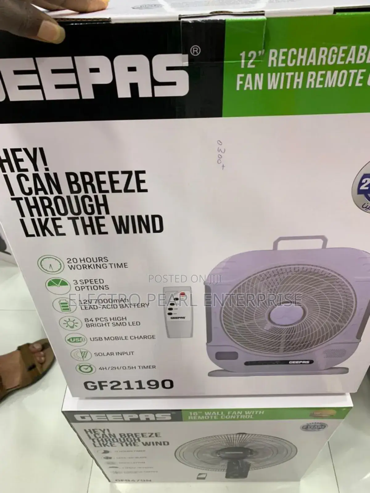Geepas 20 Hours Rechargeable Fan