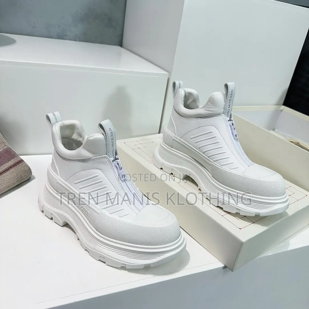 Alexander McQueen White Shoe