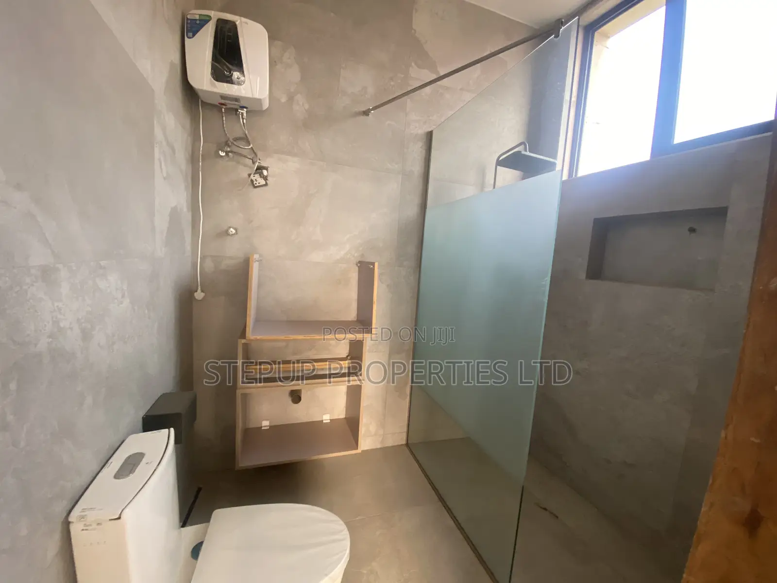 3bdrm Apartment in East Airport for sale