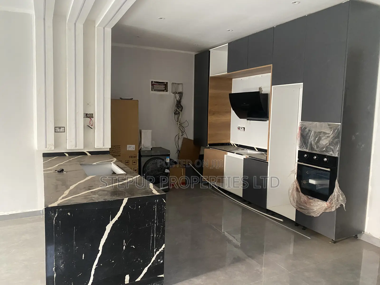 3bdrm Apartment in East Airport for sale