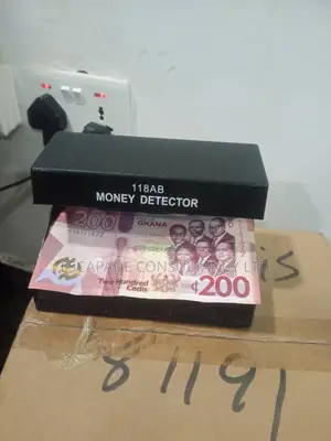 Counterfeit Detector Bill Cash (ESCAPADE) 118A