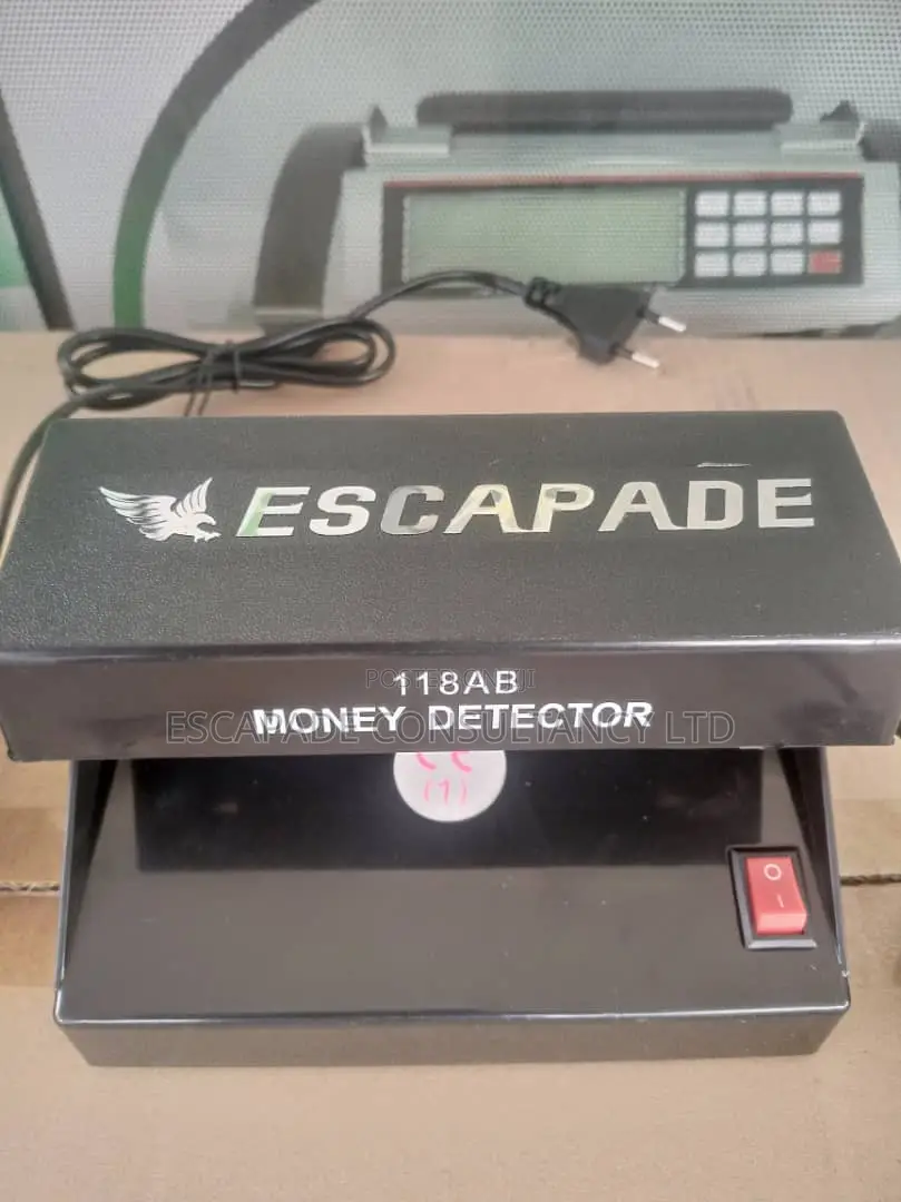 Counterfeit Detector Bill Cash (ESCAPADE) 118A