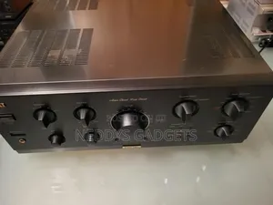 Akai Am 69 Digital Amplifier