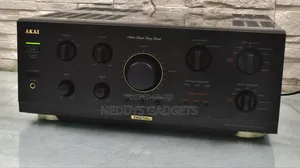 Akai Am 69 Digital Amplifier