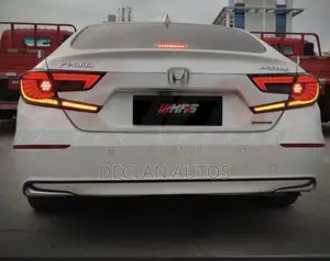 Honda Accord (2018-2022) Equipped With LED Tail Lights.