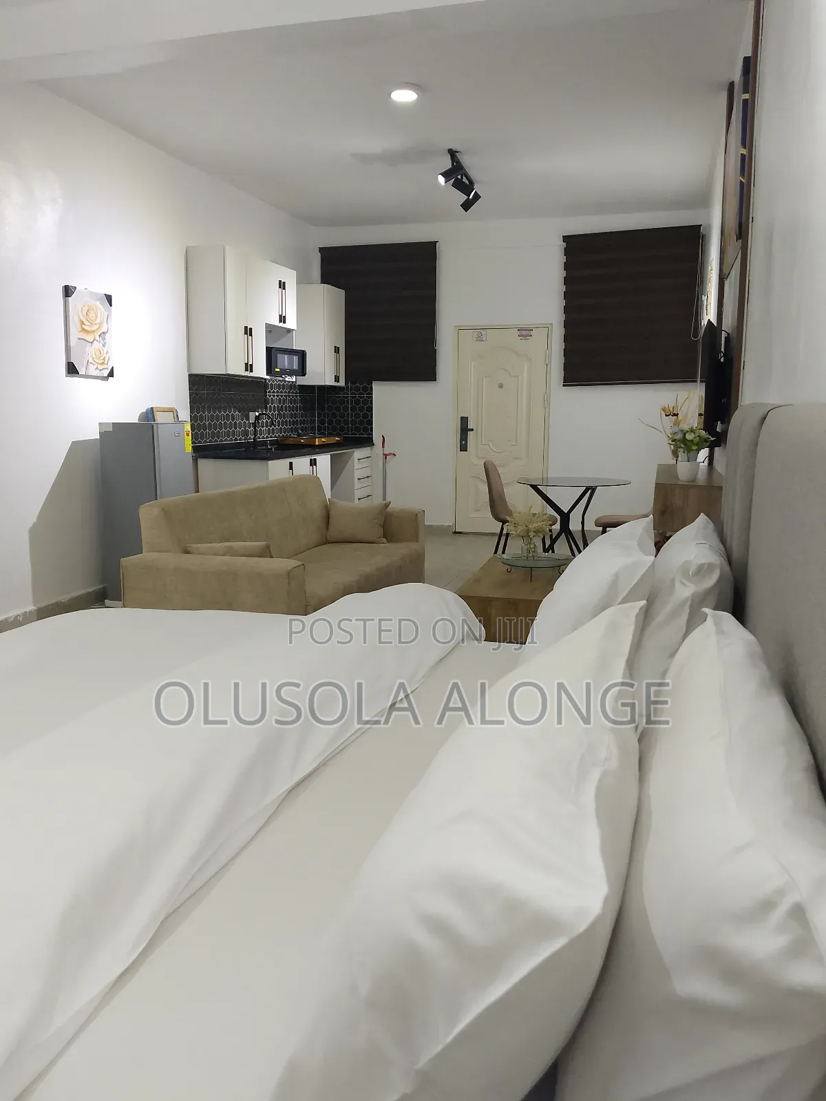 Masterpiece Super Studio/ Daily Rate + Free Breakfast