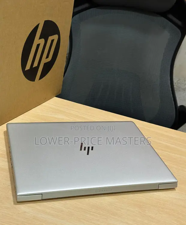 HP EliteBook 735 G5 AMD Ryzen 3 2300U 16GB 240GB SSD M.2 1920x1080