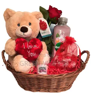 Pamper Valentine Hamper