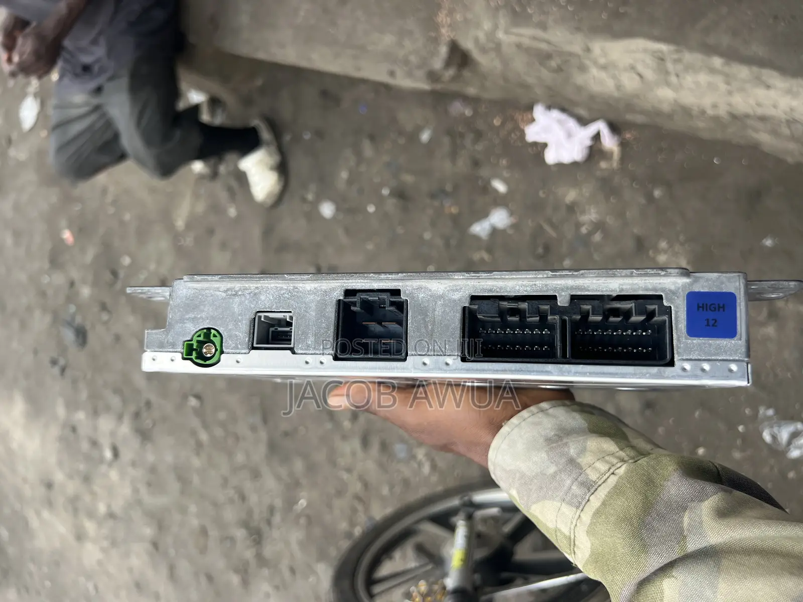 Range Rover Sport 2018 Audio Sound Amplifier Mid 8