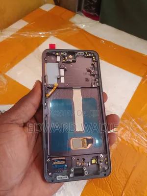 Samsung S22+ Screen