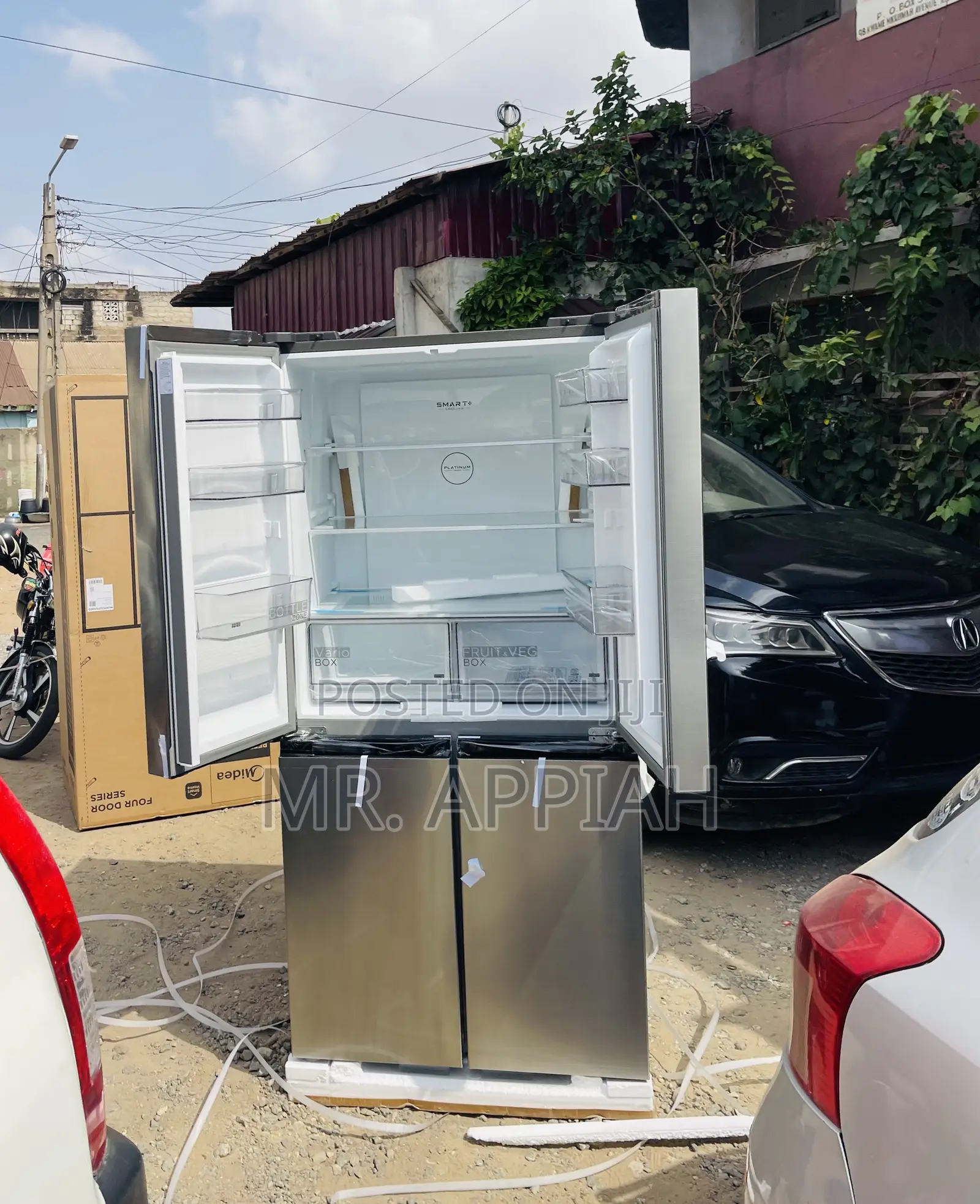 Revolutionize Your Kitchen With Midea Side by Side Fridge.