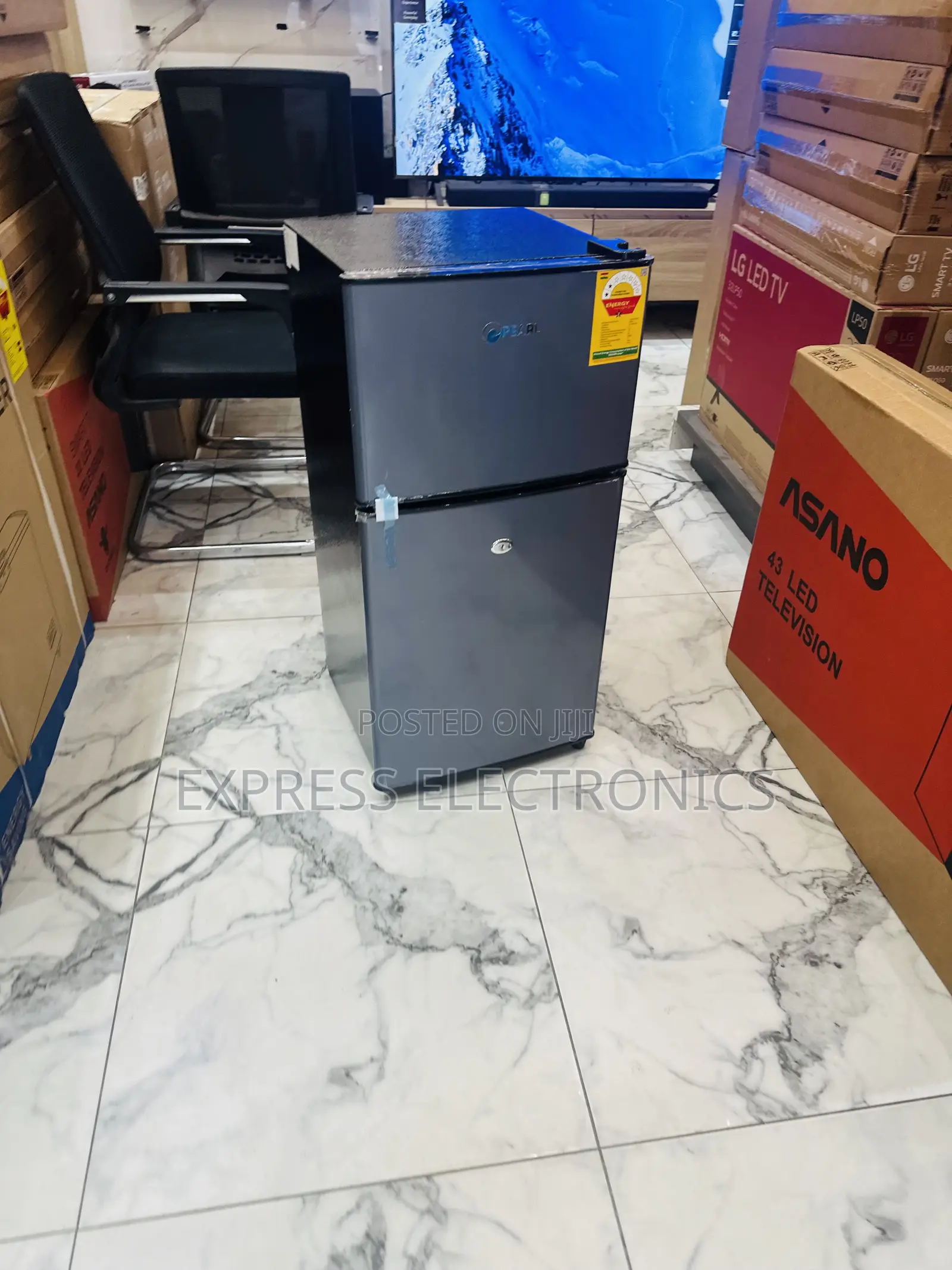 Frosty Delight Double Door Fridge Pearl Table Top.