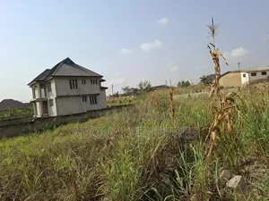 One Plot of Land for Sale in Sokoban Ampabame