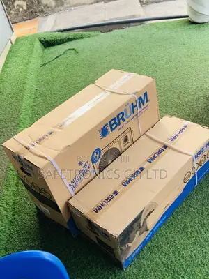 Bruhm Polarbreeze 1.5 Horsepower R410 Gas AC