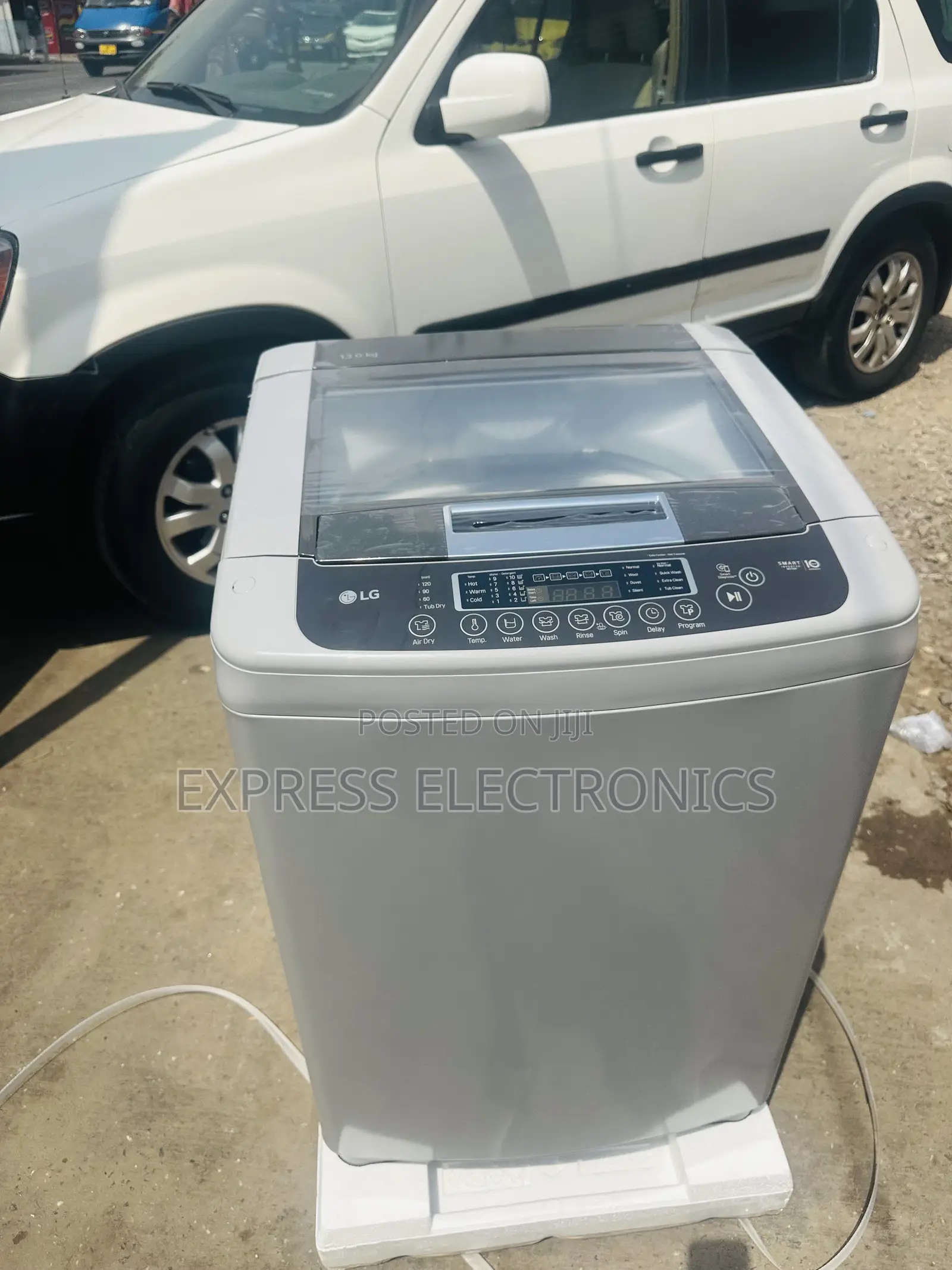 Efficient Laundry Solution Topload LG 13kg