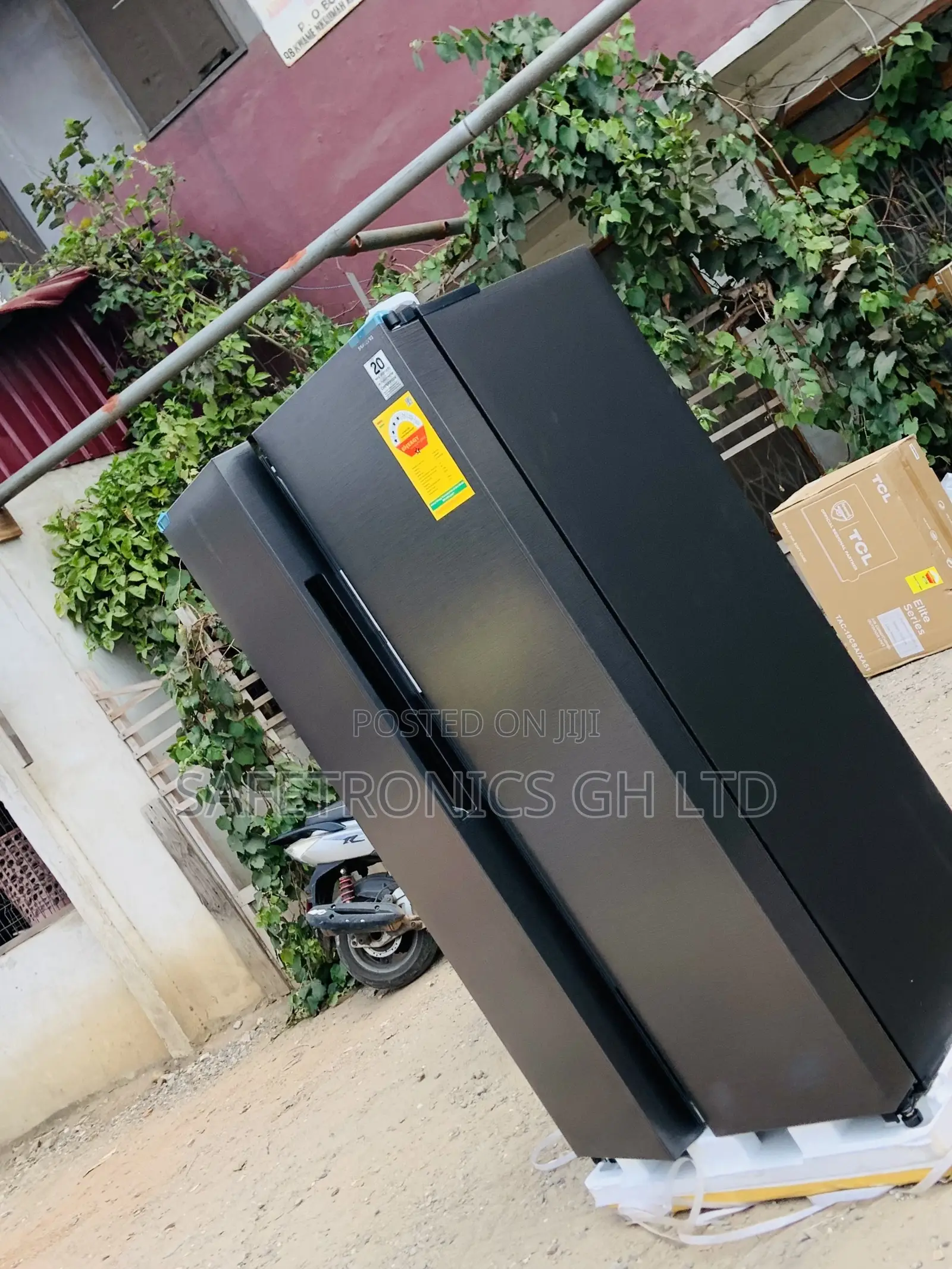 Frosty New 583 Liters Sidebyside Samsung 2 Doors Fridge