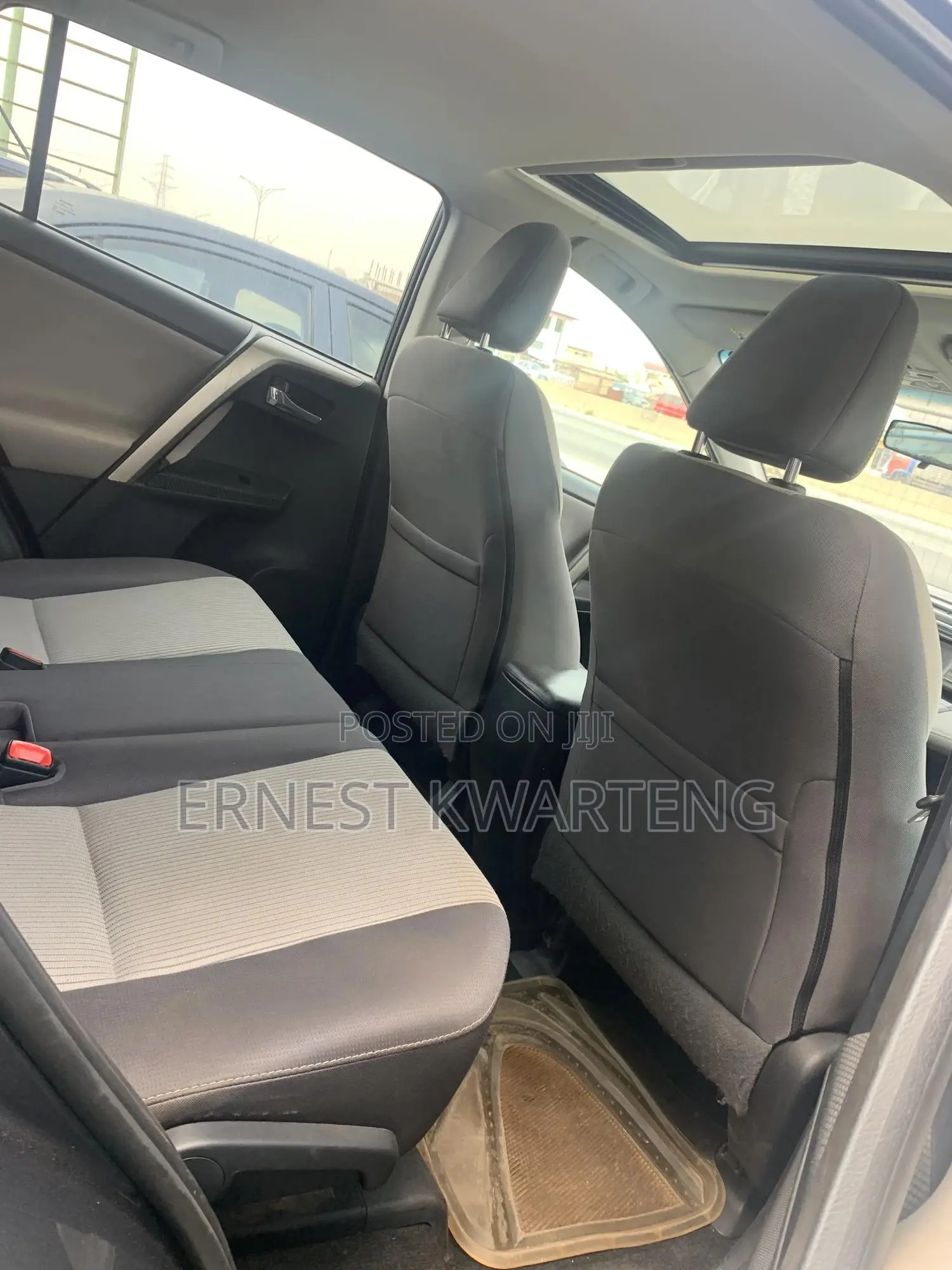 Toyota RAV4 2015 Silver