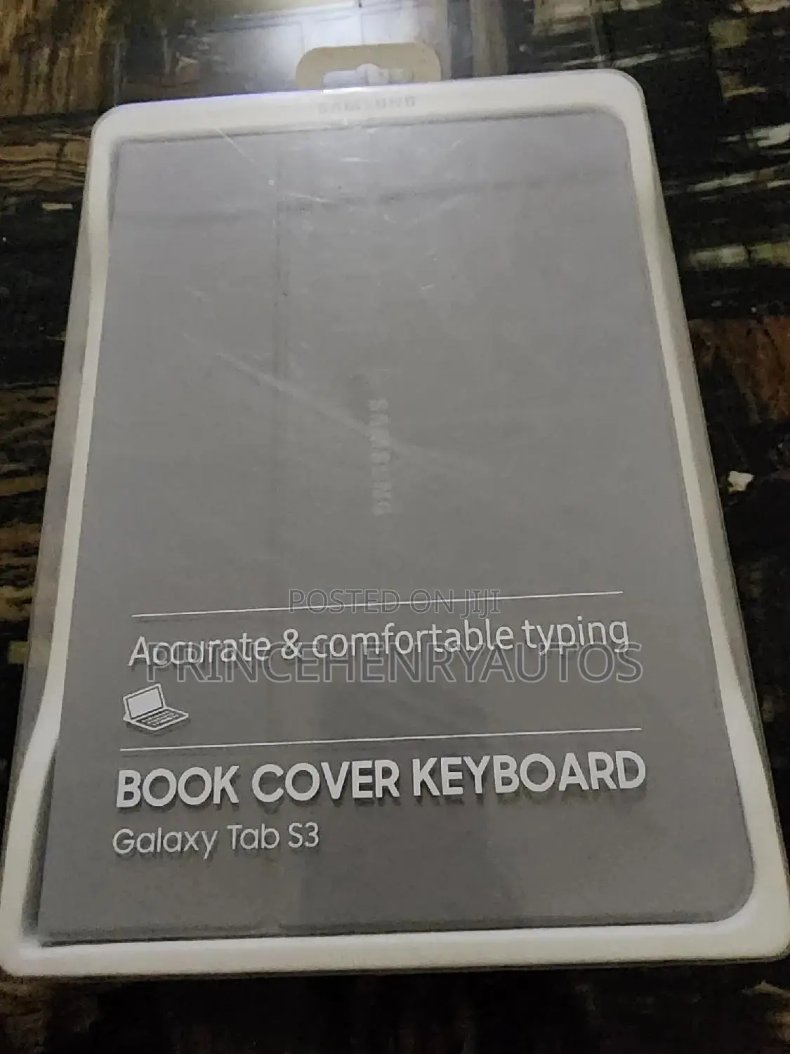 Samsung Galaxy Tab S3 Keyboard Cover, Grey (EJ-FT820USEGUJ)