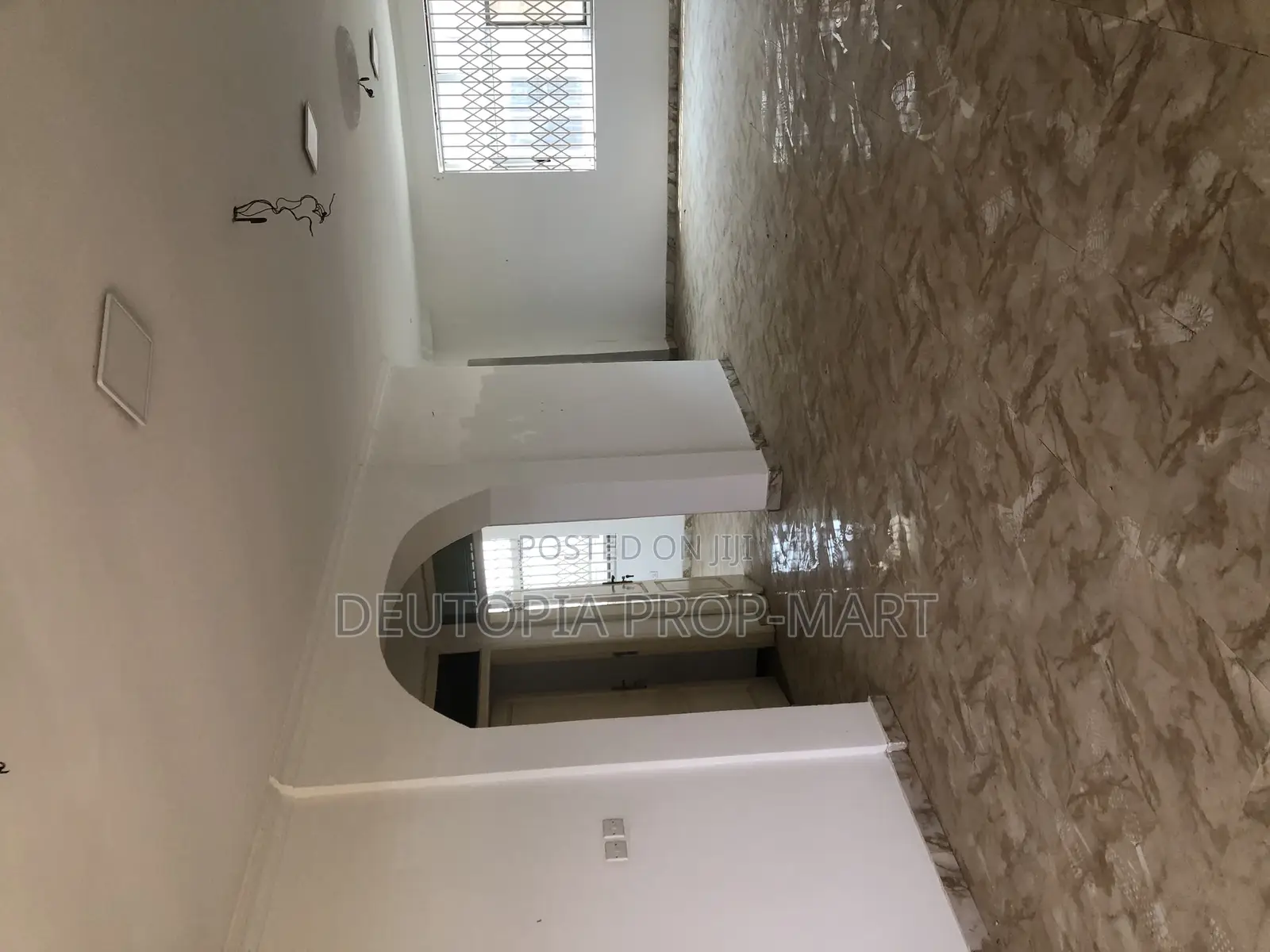3bdrm Apartment in Adom Estate, Tema Metropolitan for rent