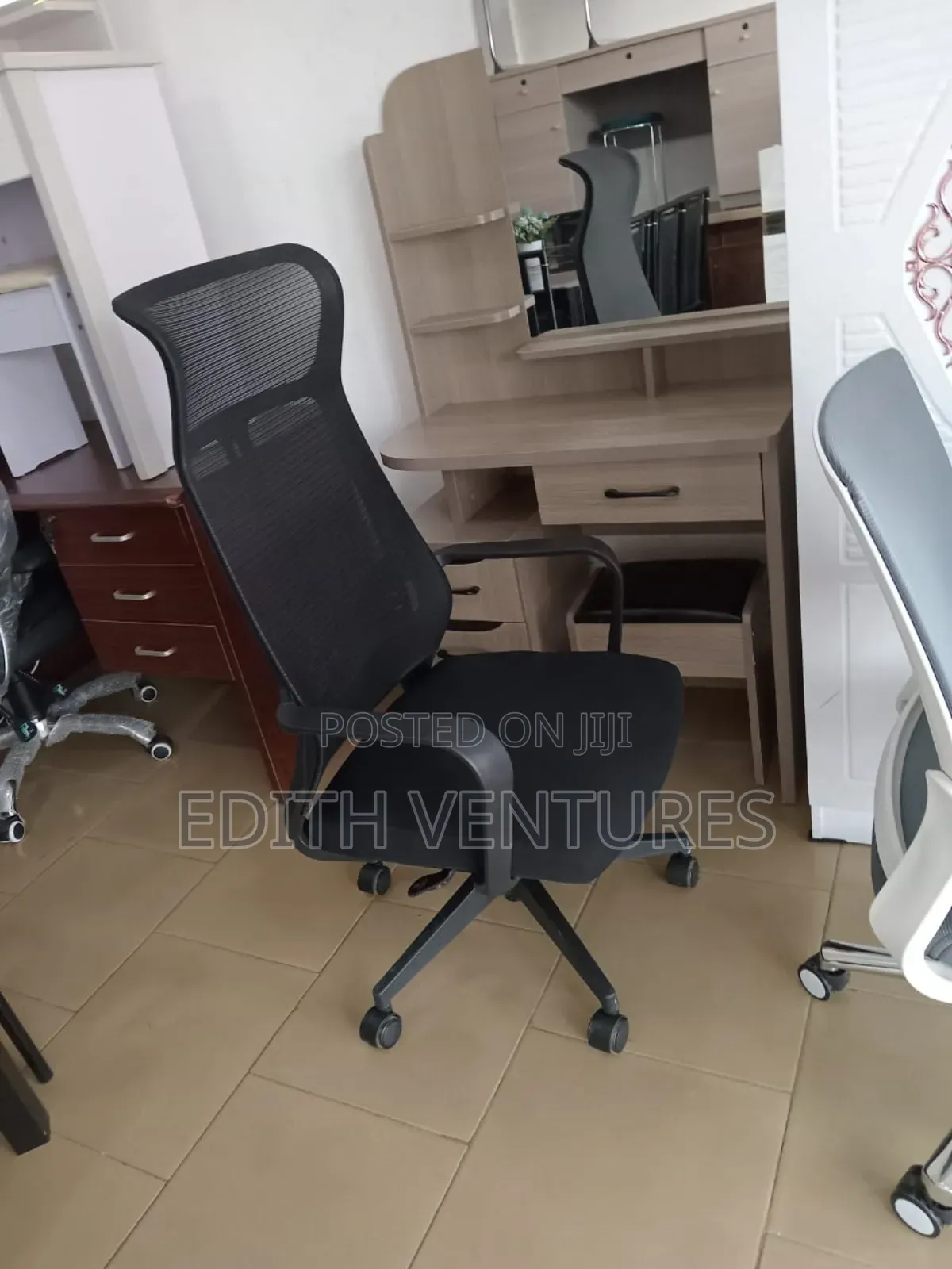 Highback Console Chair