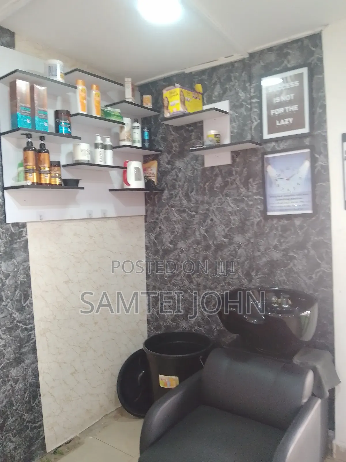 Things to Buy With Store or Rent With Things at Madina