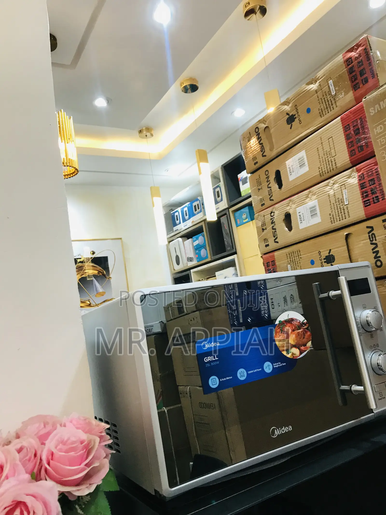 Choose Midea 25ltr Electric Countertop Microwave.
