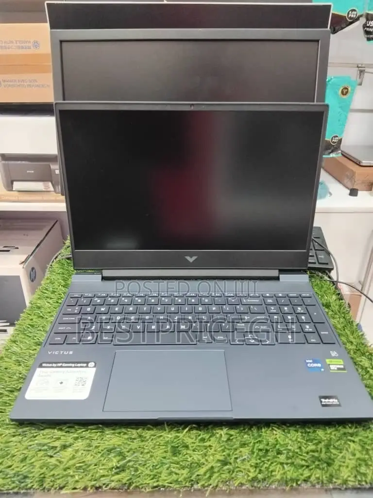 New Laptop HP Victus 15 16GB Intel Core I7 SSD 512GB