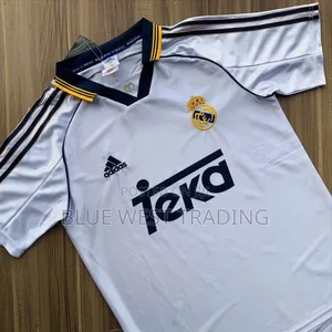 Real Madrid Retro JERSEY