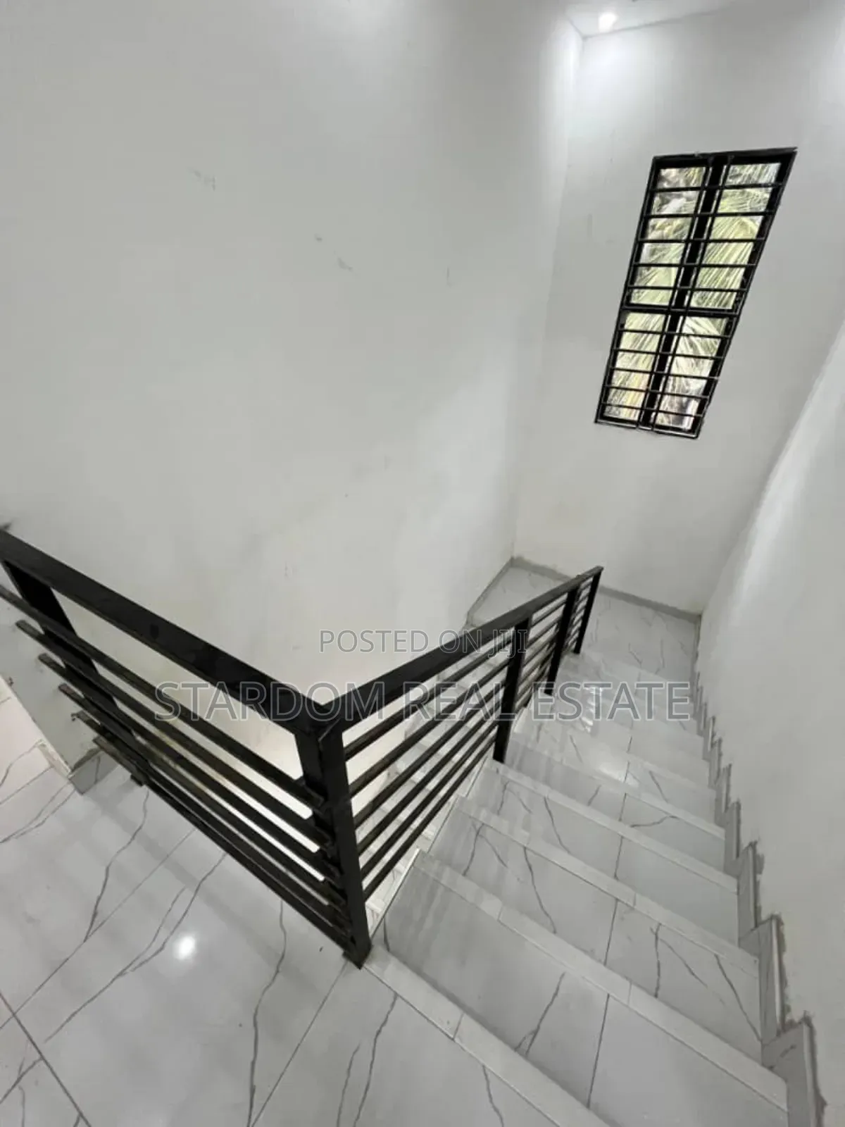 3bdrm Duplex in Pokuase for sale