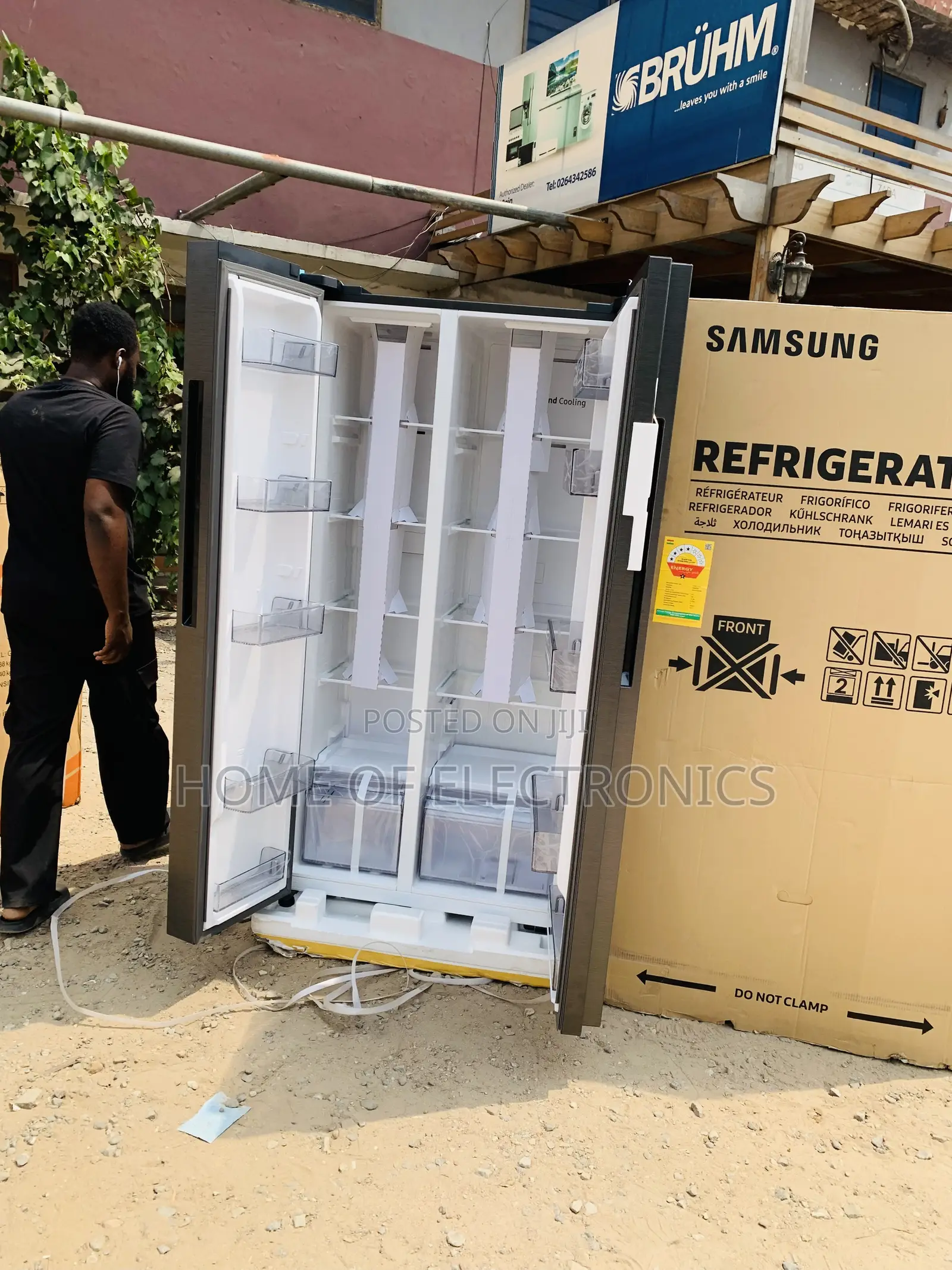 Bag This Samsung RS57DG4000B4 -Refrigerator 538L
