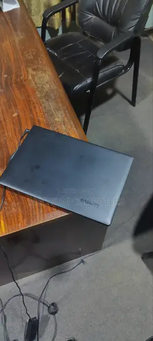 Laptop Lenovo IdeaPad 310 4GB Intel Core i5 HDD 500GB