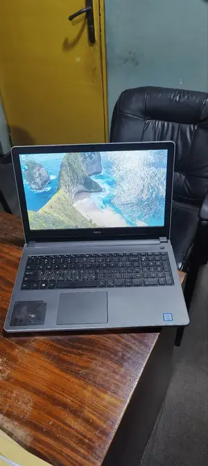 Laptop Dell Inspiron 15 5559 4GB Intel Core I5 HDD 500GB
