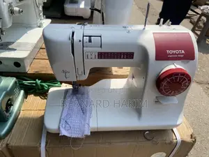 Toyota Ergonomic Design Sewing Machine