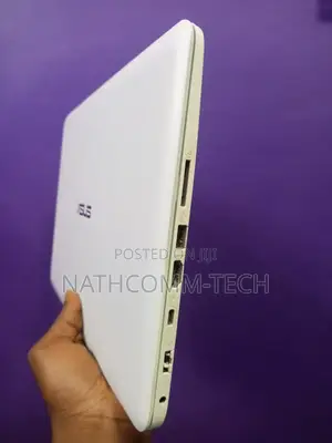 Laptop Asus VivoBook E403NA 4GB AMD SSD 640GB