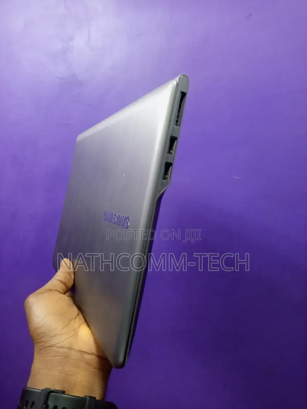 Laptop Samsung NP535U3C 8GB AMD A4 HDD+SSD 320GB