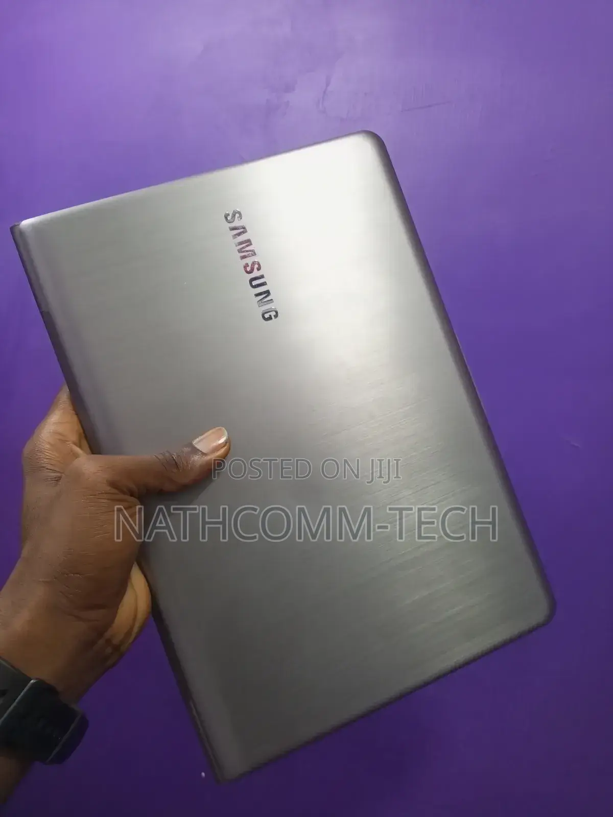 Laptop Samsung NP535U3C 8GB AMD A4 HDD+SSD 320GB