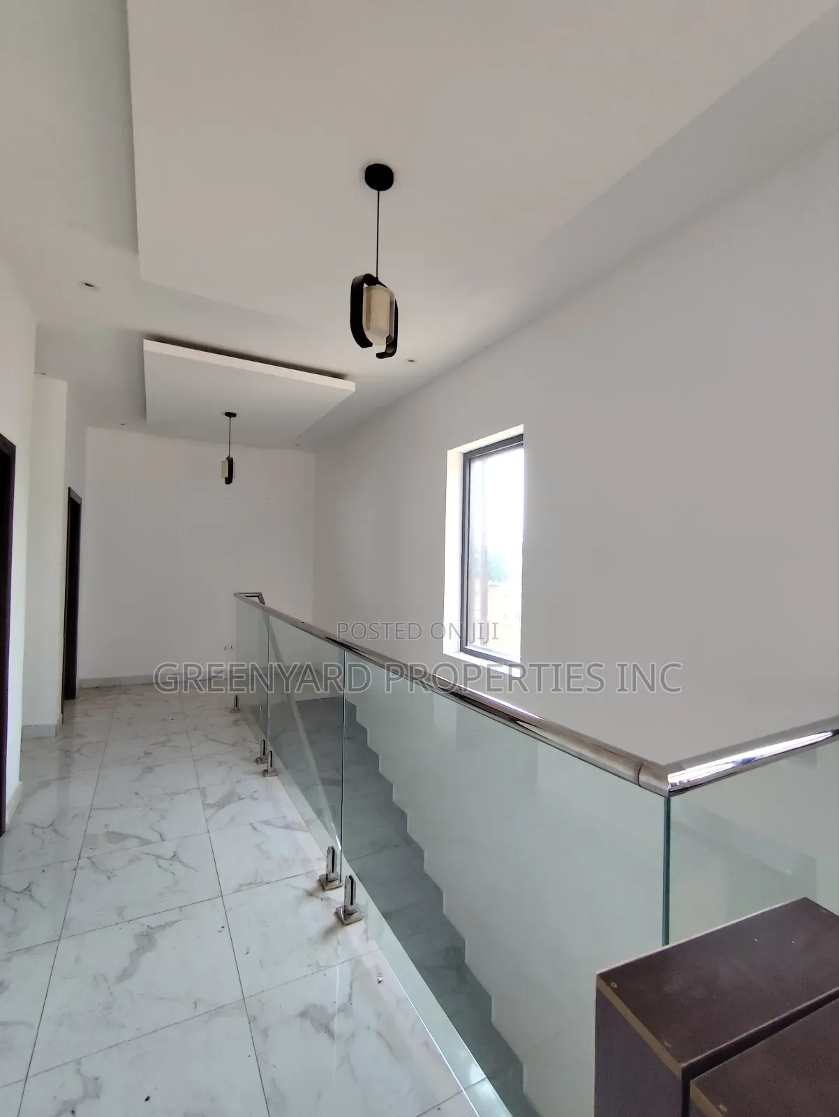 3bdrm Duplex in School Junction, Ashaley Botwe for sale