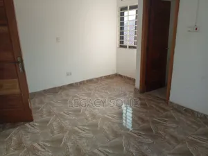 2bdrm Apartment in Legacy Solid Real, Ledzokuku-Krowor for rent