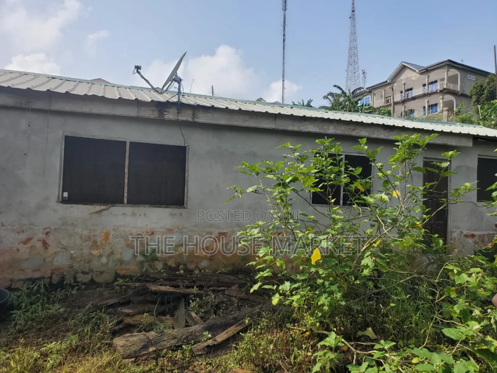 4bdrm House in Umat, Tarkwa Nsuaem for rent