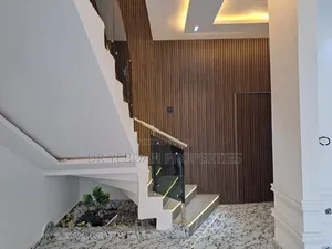 4bdrm Duplex in Lashibi Comm 14:-, Spintex for sale