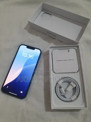 Photo - New Apple iPhone 13 128 GB Blue