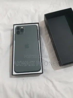 New Apple iPhone 11 Pro Max 256 GB Gray