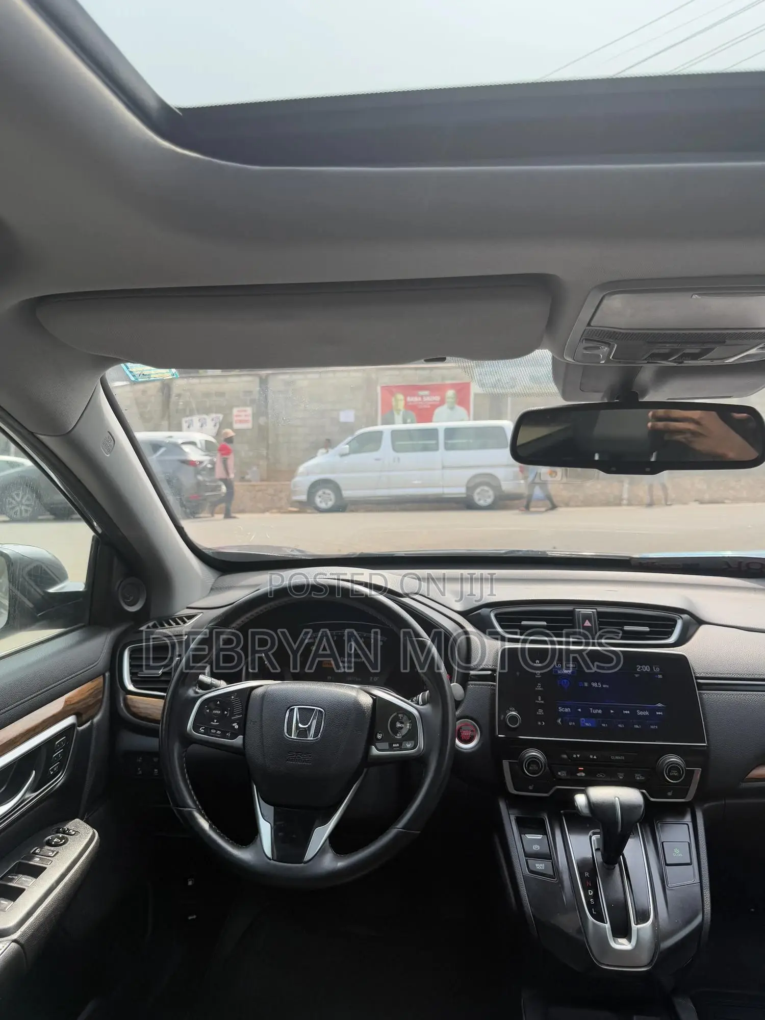 Honda CR-V Touring 4dr SUV AWD (1.5L 4cyl CVT) 2017 Gray