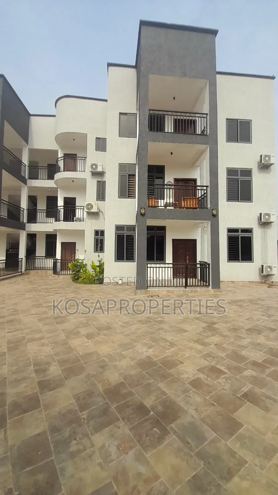 3bedrms Apartment for Rent at Adjiringanor Galaxy Int School