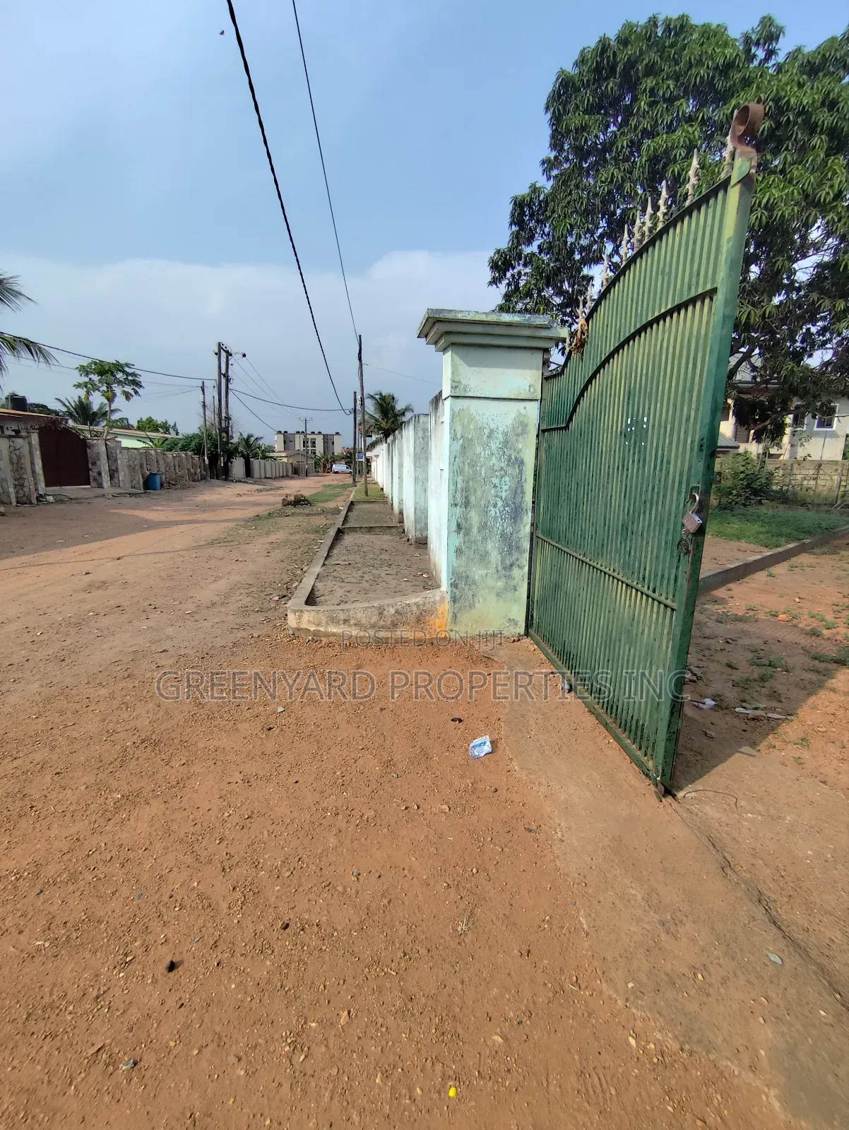 2bdrm House in Housing Down, Adenta for sale