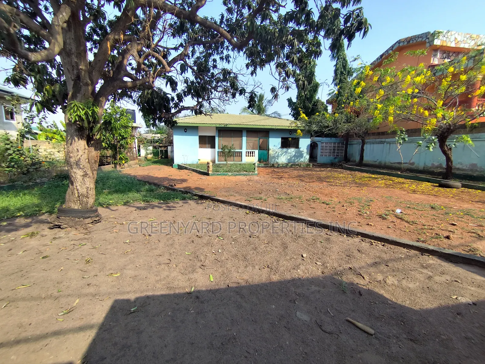 2bdrm House in Housing Down, Adenta for sale