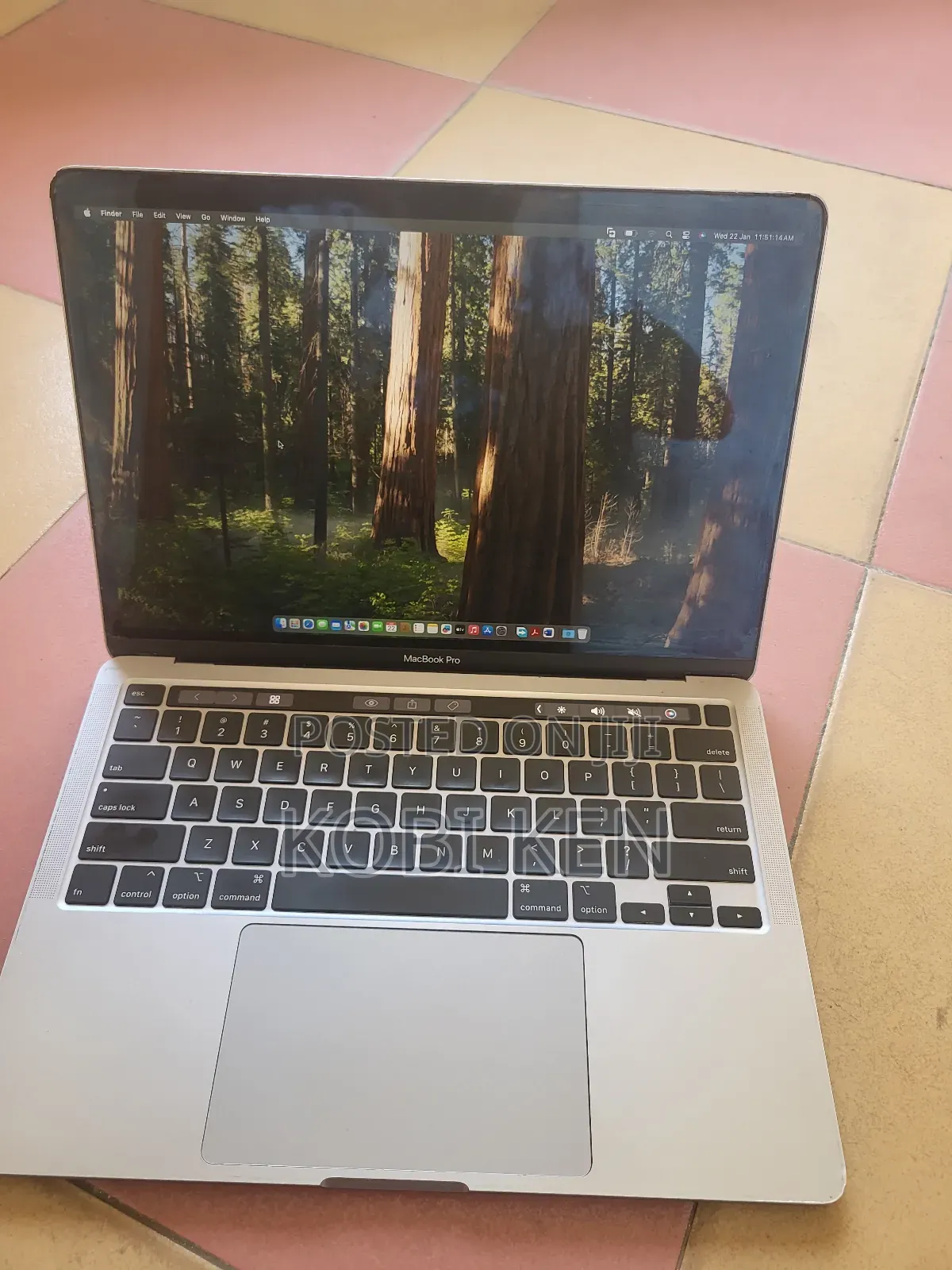 Laptop Apple MacBook Pro 2020 16GB Intel Core i5 SSD 512GB