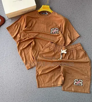 Men Classic Top and Down in Shorts