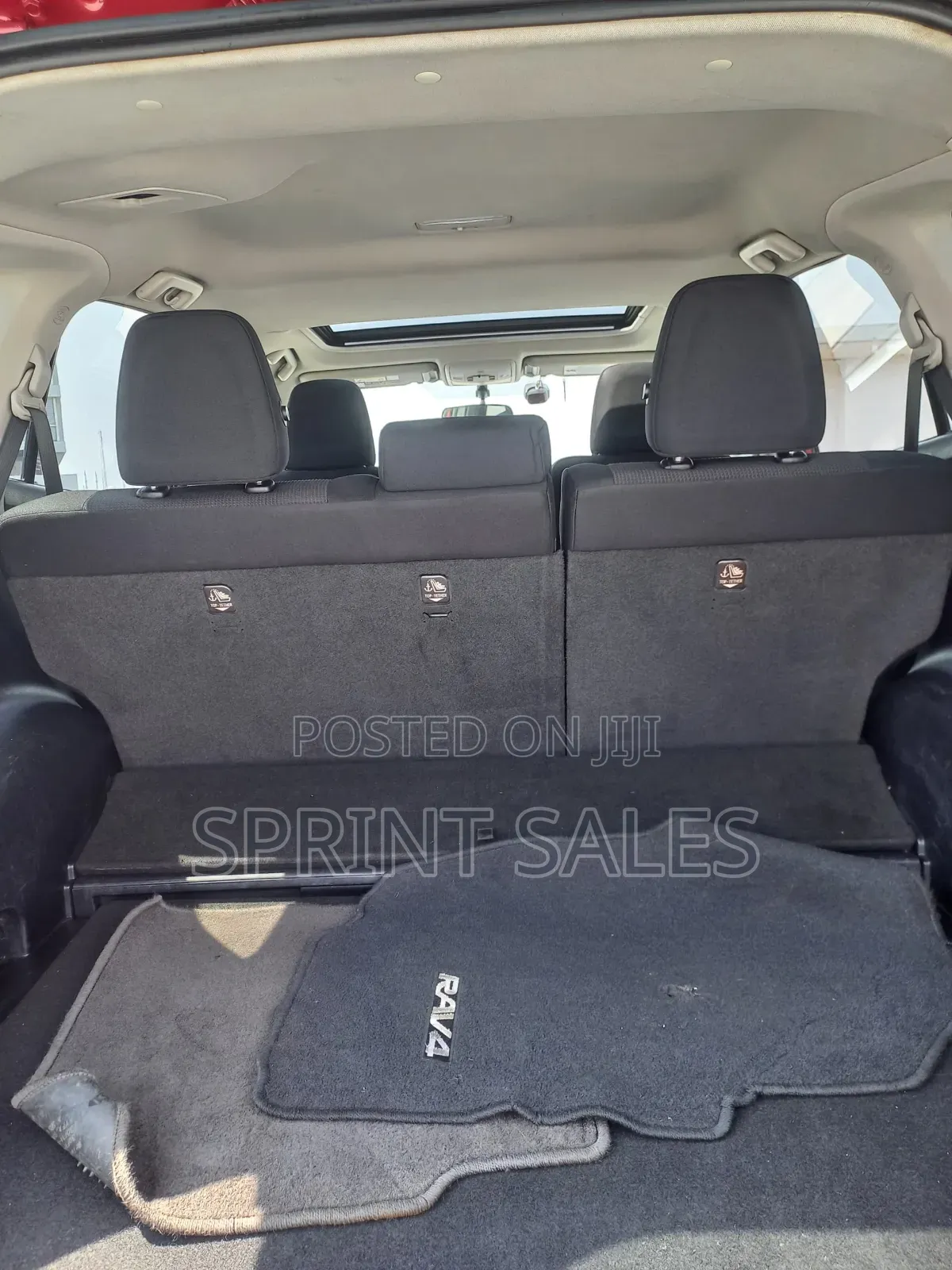 Toyota RAV4 2016 Red